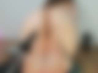 Live cam show with vampire-girl - Toys on Porn Luv