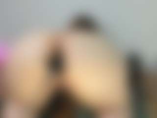 Live cam show with vampire-girl - Tease on sexytreat.net