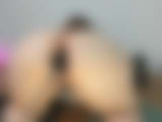 Live cam show with vampire-girl - Wet on milfzrlive.com