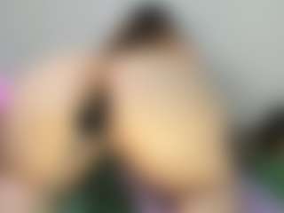 vampire-girl's Live Sex Cam Show