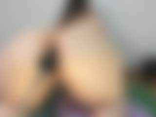 vampire-girl's Live Sex Cam Show