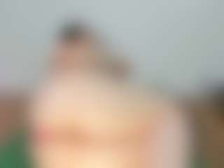 Live cam show with vampire-girl - Sexwebcam Curvy on Uber Horny