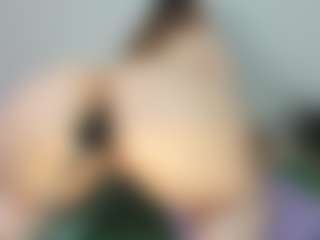 vampire-girl's Live Sex Cam Show