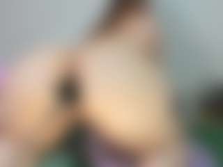 vampire-girl's Live Sex Cam Show