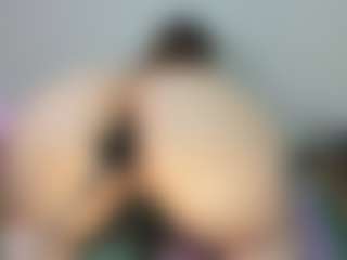 Live cam show with vampire-girl - Shaved Pussy on Camsoda