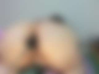 vampire-girl's Live Sex Cam Show