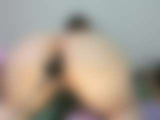 vampire-girl's Live Sex Cam Show