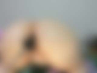 vampire-girl's Live Sex Cam Show