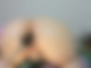 vampire-girl's Live Sex Cam Show