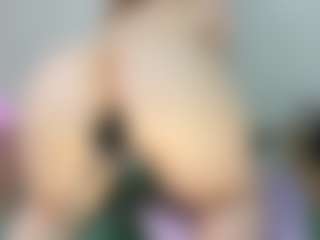 vampire-girl's Live Sex Cam Show