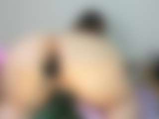 vampire-girl's Live Sex Cam Show