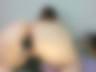 vampire-girl's Live Sex Cam Show