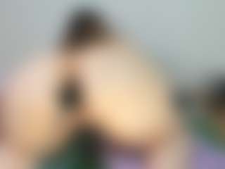 vampire-girl's Live Sex Cam Show