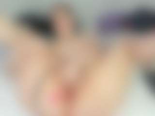 vampire-girl's Live Sex Cam Show