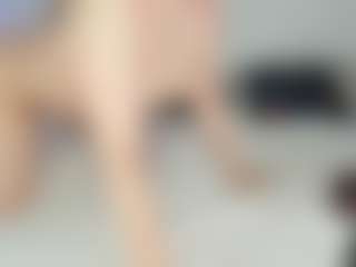 vampire-girl's Live Sex Cam Show