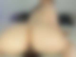 vampire-girl's Live Sex Cam Show