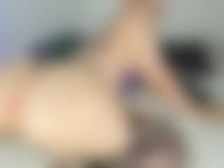 vampire-girl's Live Sex Cam Show