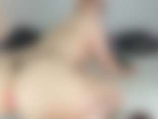 vampire-girl's Live Sex Cam Show