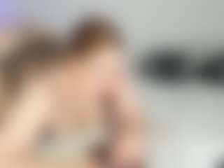 Live cam show with vampire-girl - Spank on AdultVida.com