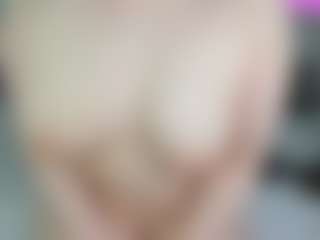vampire-girl's Live Sex Cam Show