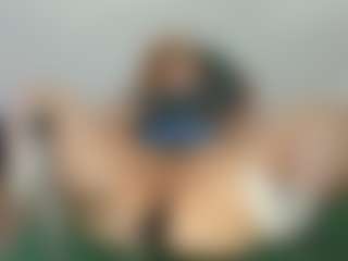 vampire-girl's Live Sex Cam Show