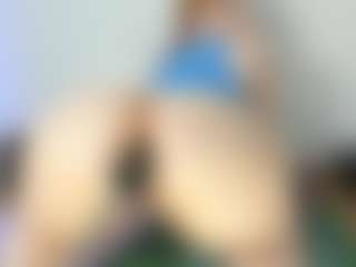 vampire-girl's Live Sex Cam Show