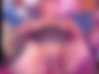 ingritbittch's Live Sex Cam Show