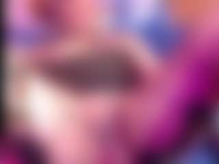 ingritbittch's Live Sex Cam Show