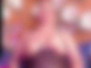 Live cam show with ingritbittch - Interactivetoy on Camsoda