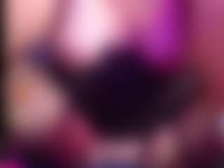 Live cam show with ingritbittch - Double Penetration on Camsoda