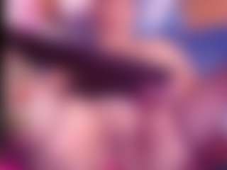 Live cam show with ingritbittch - Double Penetration on Camsoda