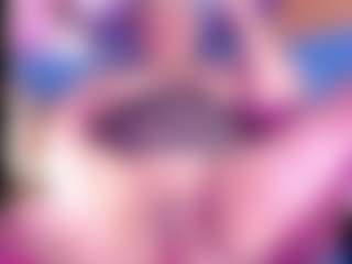 Live cam show with ingritbittch - Interactivetoy Granny on xDating