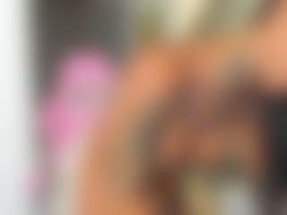 Live cam show with Antonia - Shaved Pussy Lovense on Dolls Live