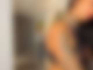 Antonia's Live Sex Cam Show