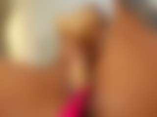 Antonia's Live Sex Cam Show