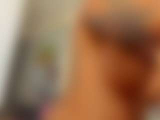 Antonia's Live Sex Cam Show