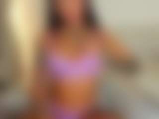 Antonia's Live Sex Cam Show