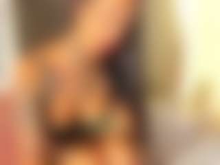 Antonia's Live Sex Cam Show