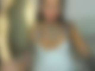 Antonia's Live Sex Cam Show