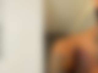 Antonia's Live Sex Cam Show