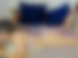 Live cam show with Ariana - Sexting on Camsoda