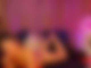 Live cam show with Ariana - Tiny on thefappeningchat.com