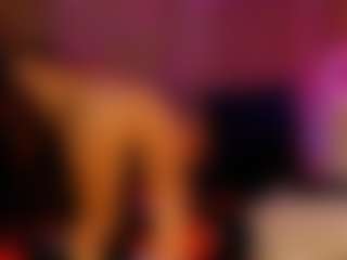 Live cam show with Ariana - Thin on camwithhim.com