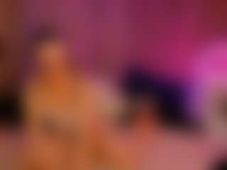 Live cam show with Ariana - Living Room on Camsoda