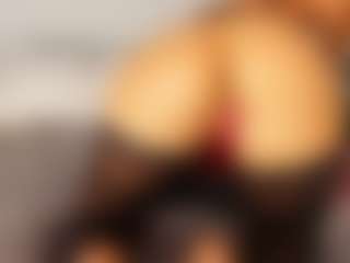 Live cam show with Angellyque - Bisexual on Camsoda