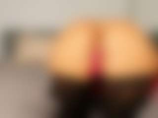 Live cam show with Angellyque - Sensual on Adult Interactions