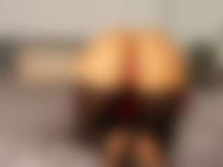 Live cam show with Angellyque - Shaved on Camsoda Late Night