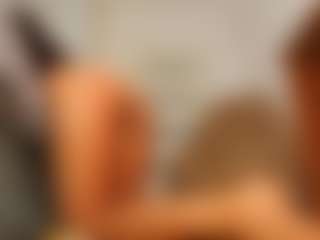 Angellyque MILF webcam performer live streaming
