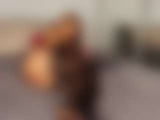 Live cam show with Angellyque - Bisexual on liverealitysex.com