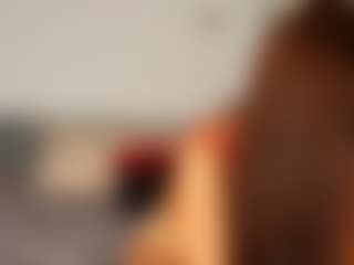 Live cam show with Angellyque - Genital Piercings on Dolls Live